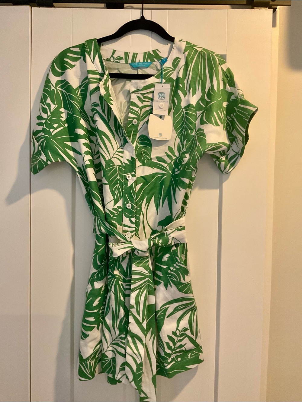 Tori Richard Tropical Leaf Button-Front Romper Small